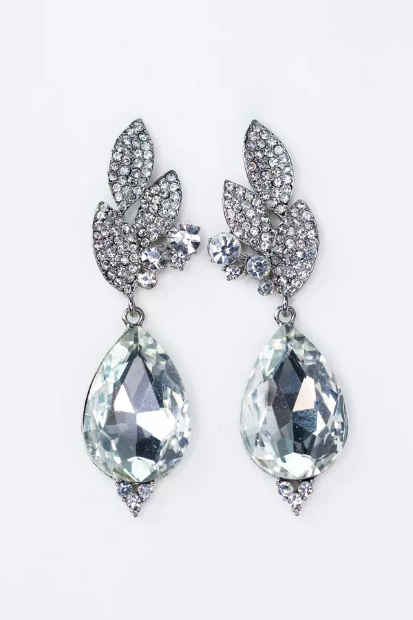 3 Leaf Top Large Dangling Teardrop Earrings