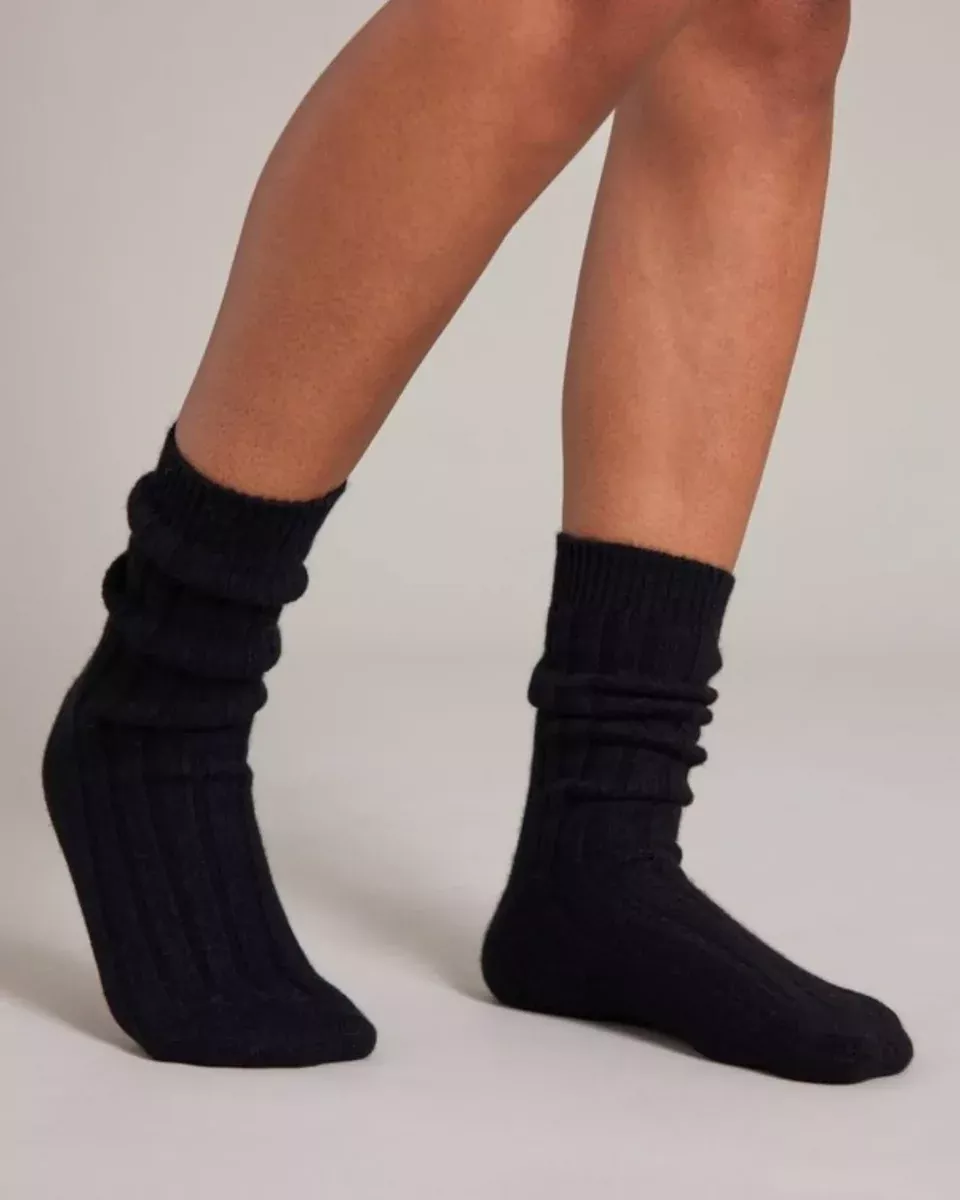 Alashan Cashmere | Ribbed Cashmere Socks | Women's