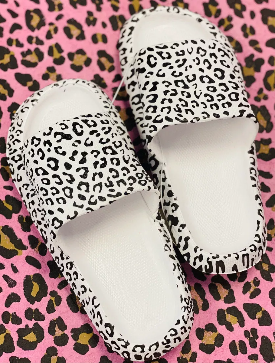 Black & White Cloud Cushion Slides