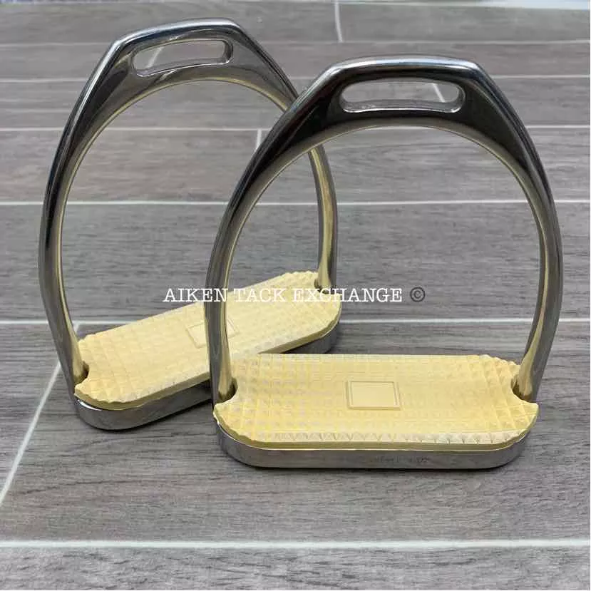 Carlyle Fillis Stirrup Irons, 4.5"