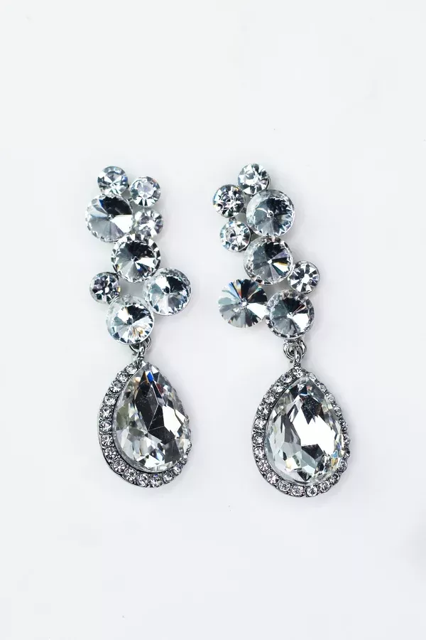 Cluster Circle Top with Teardrop Earring