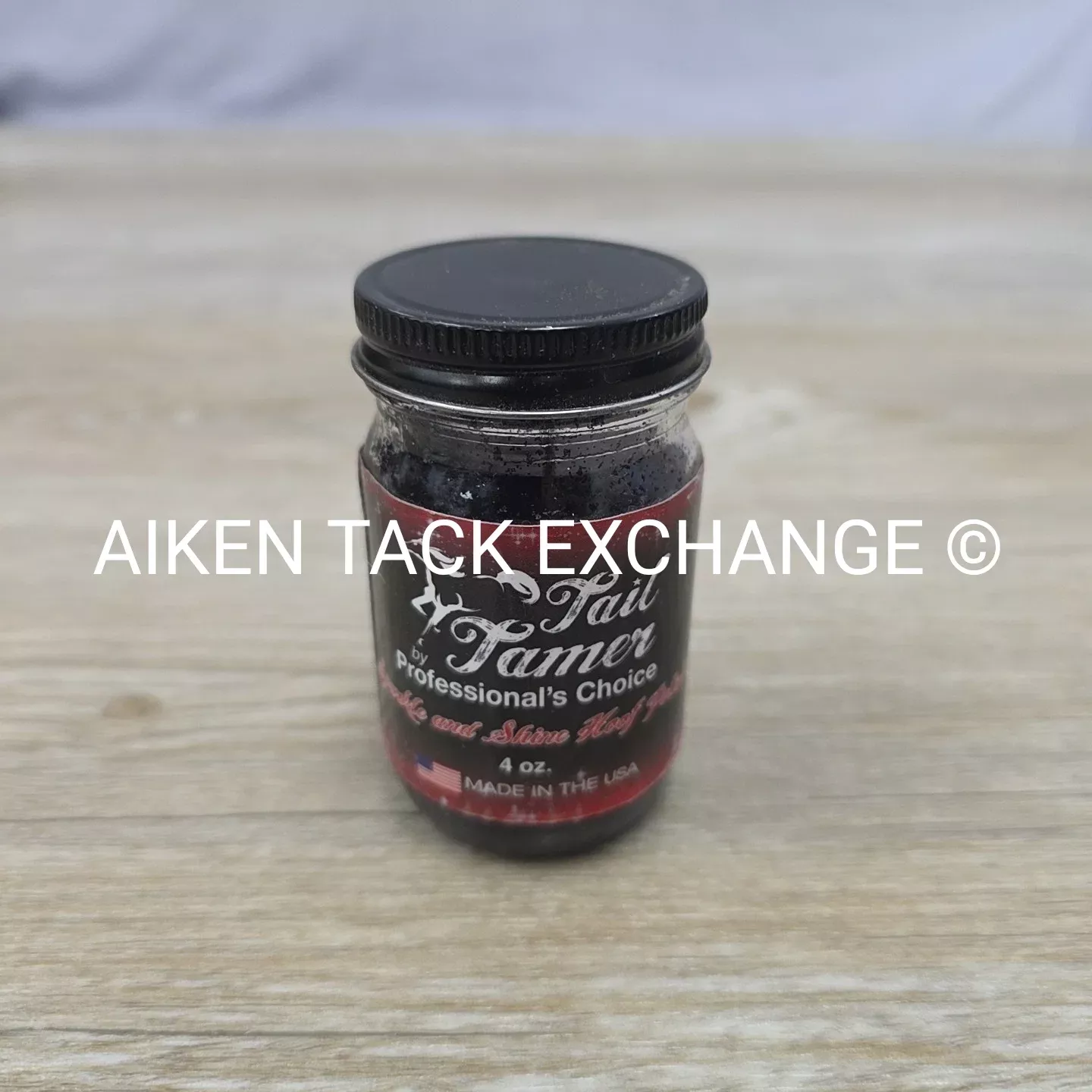 Professsional's Choice Sparkle and Shine Hoof Polish